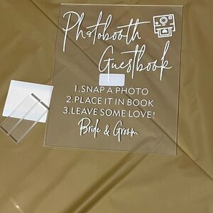Clear Acrylic Photobooth Guestbook Sign